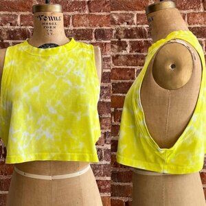 Lululemon yellow tie dye cropped tank top S/M